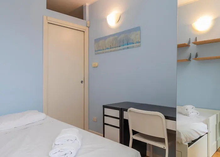 Xenia s - Spacious Three-Room 10 Min From Linate